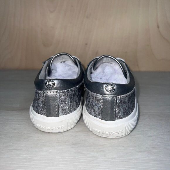 Michael Kors Silver Glitter Casual Sneakers Toddler 13 - Picture 4 of 10